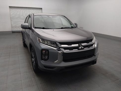 Used 2020 Mitsubishi Outlander Sport SE FWD image 14
