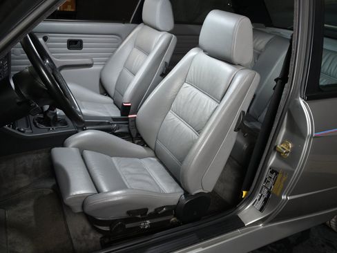 Used 1988 BMW M3 Coupe RWD image 6