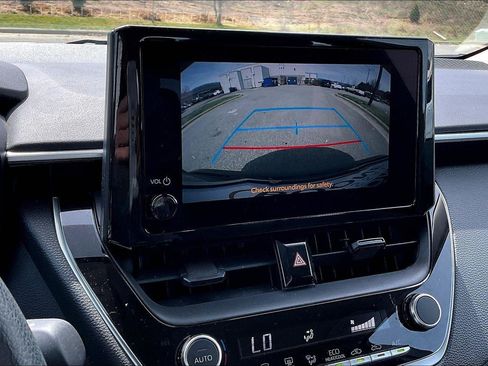 Used 2024 Toyota Corolla LE FWD image 21