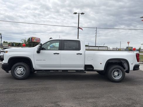 New 2026 Chevrolet Silverado 3500 W/T AWD/4WD image 18