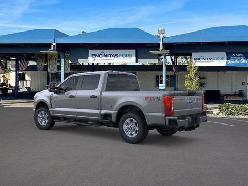 New 2026 Ford F250 XLT w/ FX4 Off-Road Package image 4