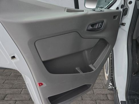 Certified 2025 Ford Transit 350 XL image 10