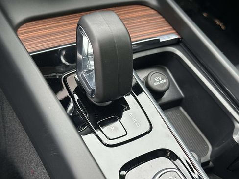 Certified 2026 Volvo V60 B5 Cross Country Plus w/ Climate Package image 14