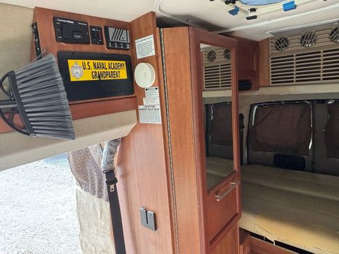 Used 2012 Chevrolet Express 2500 w/ Power Package image 24