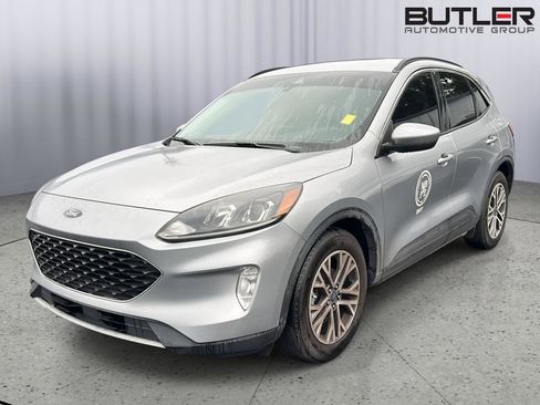 Used 2022 Ford Escape SEL FWD image 1