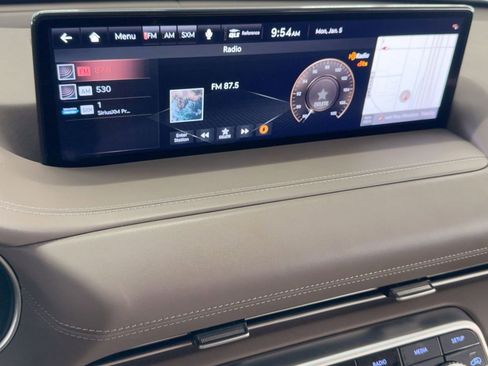 Used 2021 Genesis GV80 3.5T w/ Advanced Package 06 image 22