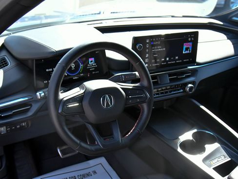 Used 2024 Acura ZDX A-Spec image 17