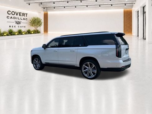 Used 2025 Cadillac Escalade ESV Sport w/ Touring Package AWD/4WD image 8