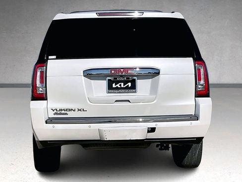 Used 2017 GMC Yukon XL Denali w/ Open Road Package image 5