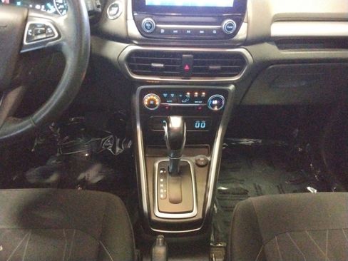 Used 2020 Ford EcoSport SE image 11