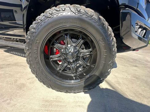 Used 2018 Ford F150 Raptor w/ Equipment Group 802A Luxury AWD/4WD image 22