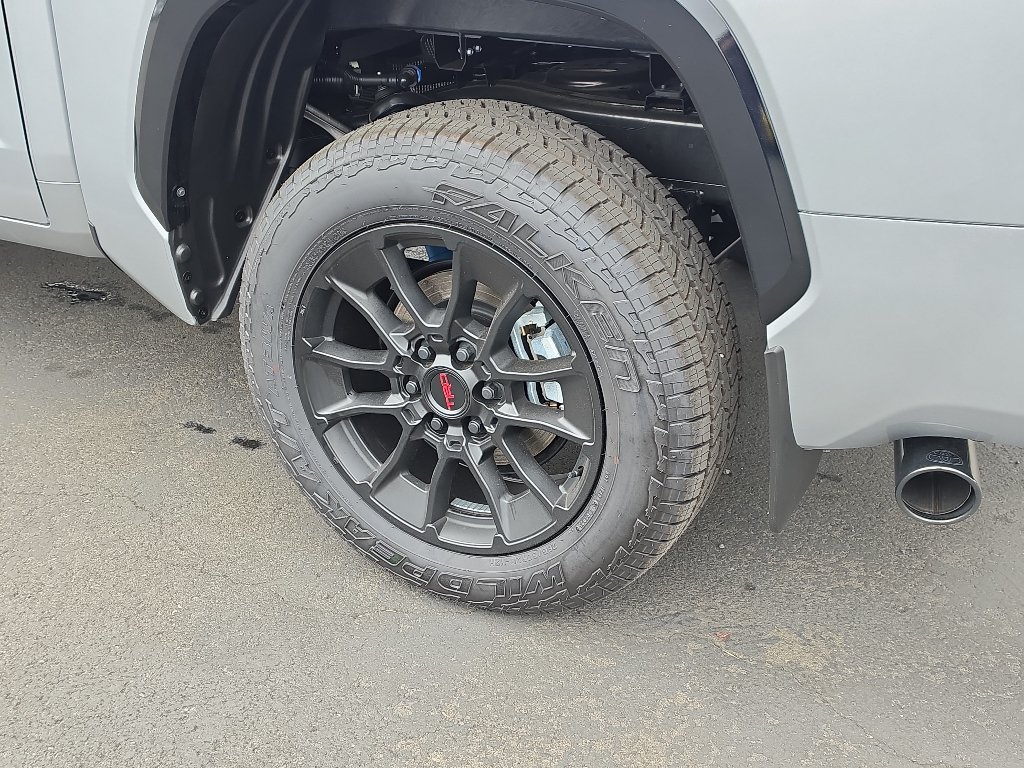 New 2026 Toyota Tundra Platinum w/ TRD Off-Road Package AWD/4WD image 10