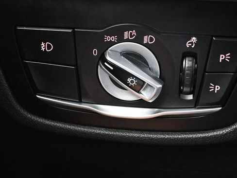 Used 2019 BMW X3 sDrive30i RWD image 24