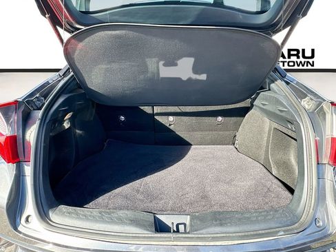 Used 2021 Toyota C-HR XLE image 30