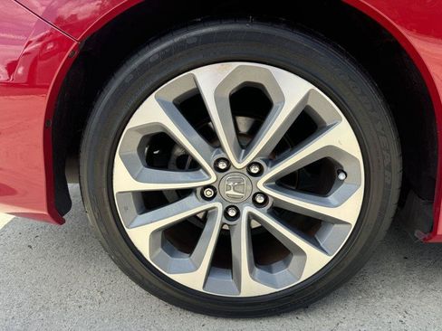 Used 2013 Honda Accord EX-L image 9