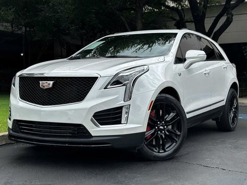 Certified 2023 Cadillac XT5 Sportv AWD/4WD image 1