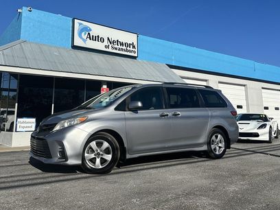 Used 2018 Toyota Sienna L