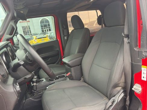 Used 2018 Jeep Wrangler Sport S image 12