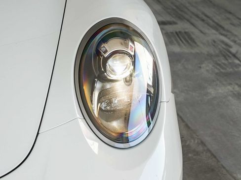 Used 2018 Porsche 911 Carrera RWD image 8