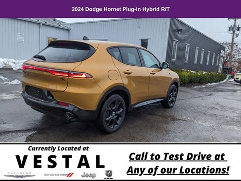 Used 2024 Dodge Hornet R/T w/ Tech Pack w/o Parking image 10