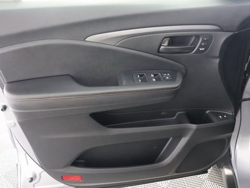 Used 2022 Honda Passport TrailSport image 25