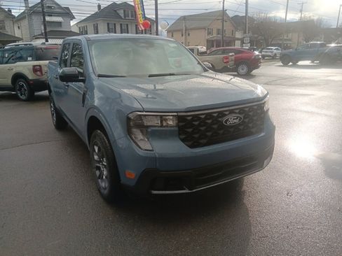 New 2026 Ford Maverick XLT w/ XLT Luxury Package image 2