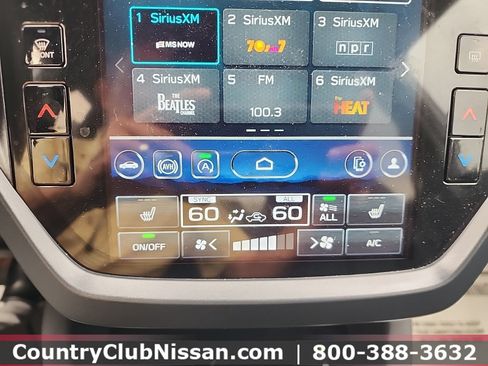 Used 2025 Subaru Forester Premium AWD/4WD image 16