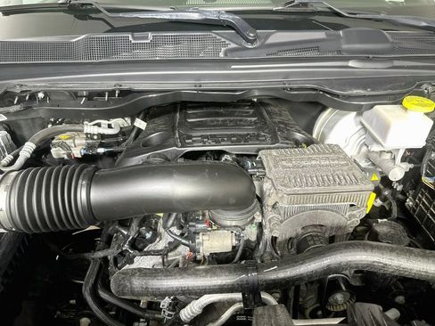 Used 2024 RAM 1500 Big Horn AWD/4WD image 10