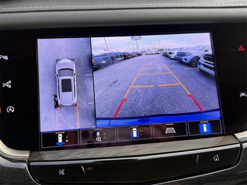 Used 2023 Cadillac XT6 Premium Luxury w/ Technology Package image 27