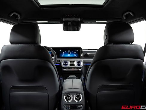 Used 2026 Mercedes-Benz G 63 AMG 4MATIC image 24