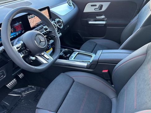 New 2026 Mercedes-Benz GLA 35 AMG 4MATIC image 5