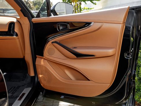 Used 2025 Aston Martin DBX 707 image 60