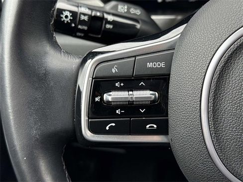 Used 2023 Kia Sorento SX image 25