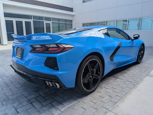 Used 2022 Chevrolet Corvette Stingray Premium Cpe w/ Z51 Performance Package RWD image 6