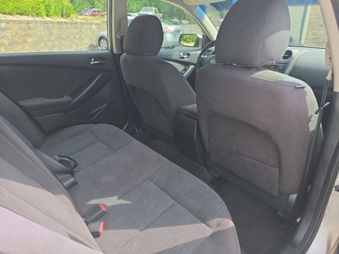 Used 2012 Nissan Altima 2.5 S FWD image 18