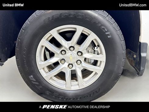 Used 2019 Chevrolet Silverado 1500 LT w/ True North Edition AWD/4WD image 2