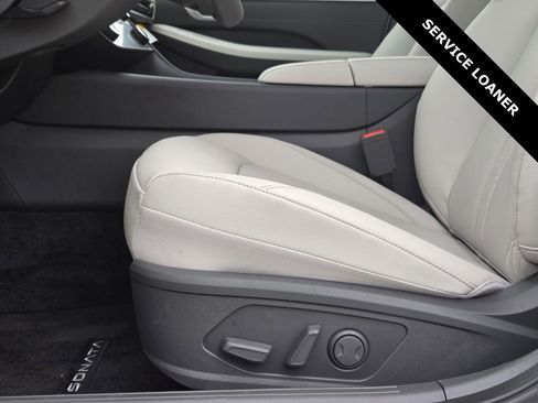 New 2025 Hyundai Sonata Limited image 16