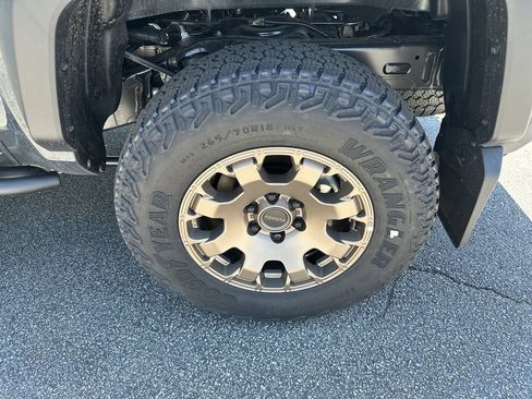 New 2026 Toyota Tacoma 4x4 Double Cab Hybrid image 11