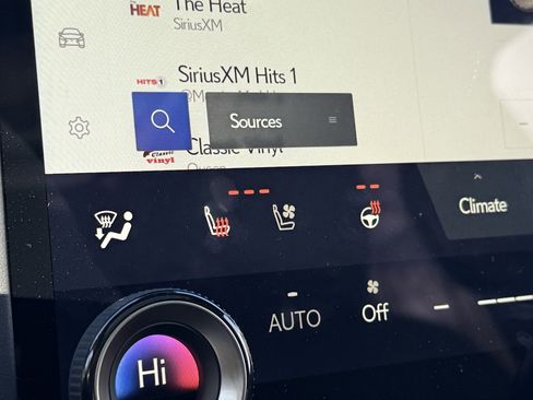 Used 2025 Lexus GX 550 image 7