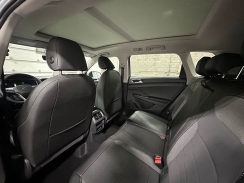 New 2026 Volkswagen Taos SE AWD/4WD image 12