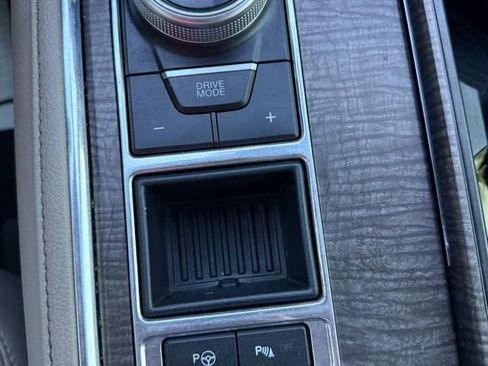 Used 2019 Ford Expedition Limited w/ Equipment Group 302A image 19