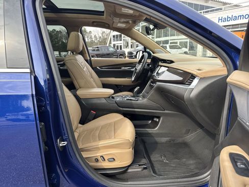 Used 2024 Cadillac XT6 Premium Luxury w/ Platinum Package image 34