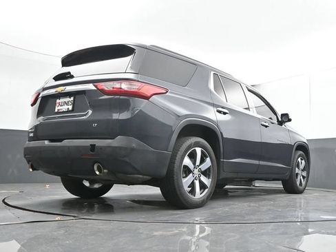 Used 2020 Chevrolet Traverse LT w/ LT Premium Package FWD image 45