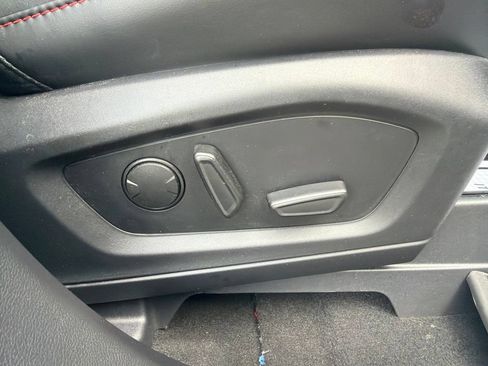 Used 2025 Ford Explorer ST AWD/4WD image 15