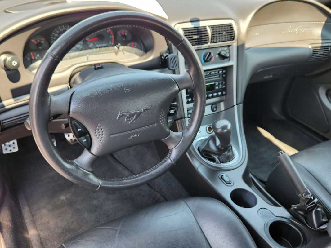 Used 2004 Ford Mustang GT RWD image 25