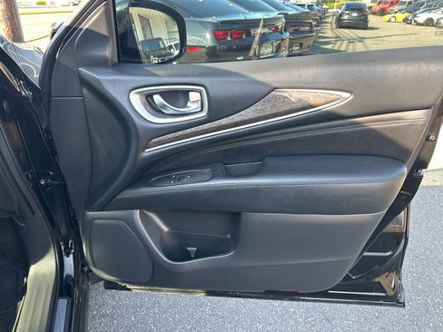 Used 2013 INFINITI JX35 AWD w/ Premium Pkg image 24