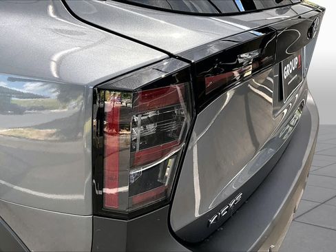 New 2026 Nissan Kicks SV w/ SV Premium Package FWD image 14