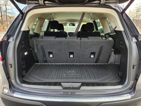 Certified 2025 Subaru Ascent Premium image 8