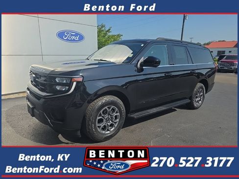Used 2025 Ford Expedition Max Active AWD/4WD image 1