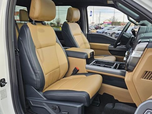 New 2026 Ford F350 Lariat w/ Black Appearance Package image 17